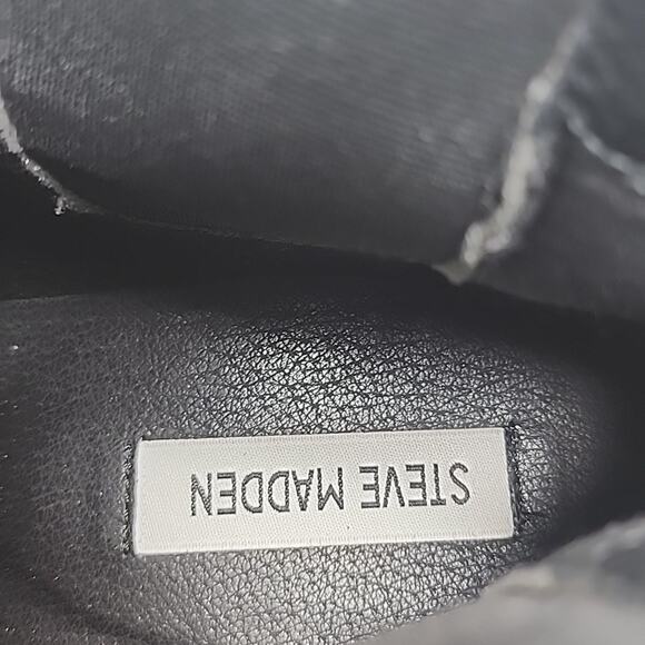 STEVE MADDEN STYLE HADLEE LUG SOLE ANKLE CHELSEA BLACK BOOTIE WOMEN'S 11 NWOB 😊 - Picture 4 of 16
